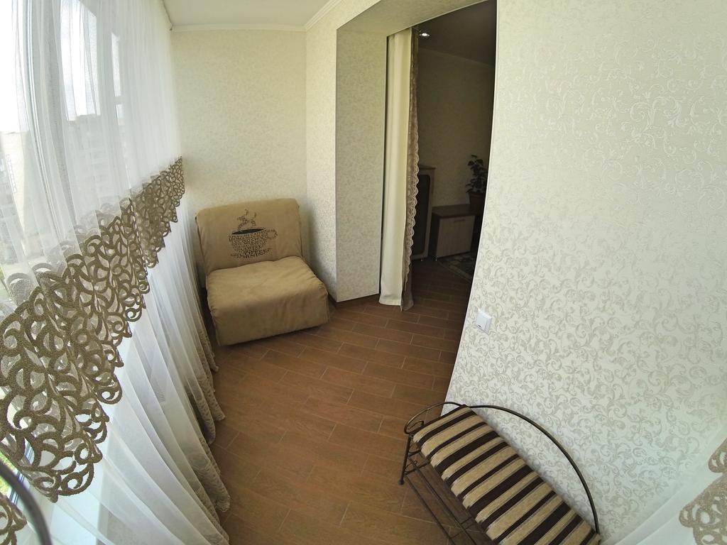Naberezhnaya Roshen Apartment Vinnytsia Bagian luar foto